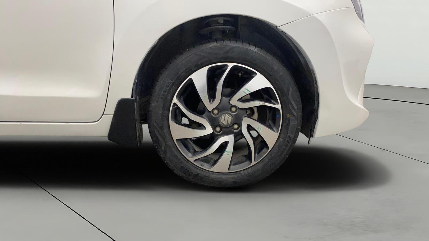 2020 Maruti Baleno ZETA PETROL 1.2, Petrol, Manual, 25,796 km, Right Front Wheel