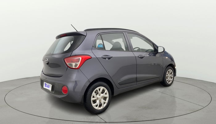 2018 Hyundai Grand i10 MAGNA AT 1.2 KAPPA VTVT, Petrol, Automatic, 82,982 km, Right Back Diagonal