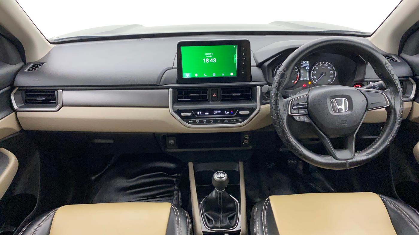 2024 Honda ELEVATE V MT, Petrol, Manual, 8,928 km, Dashboard