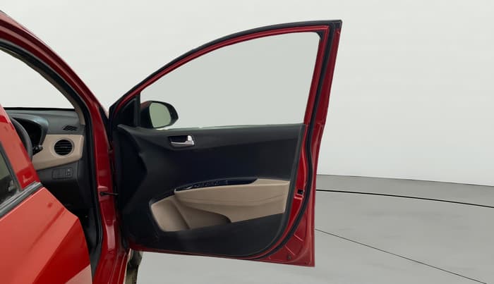 2017 Hyundai Grand i10 SPORTZ (O) AT 1.2 KAPPA VTVT, Petrol, Automatic, 61,109 km, RHS Front Door