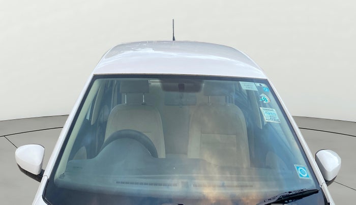 2017 Volkswagen Ameo COMFORTLINE PLUS 1.2L, Petrol, Manual, 1,43,785 km, Front Windshield