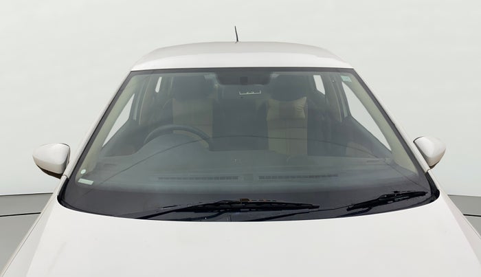 2016 Volkswagen Ameo COMFORTLINE 1.2L, Petrol, Manual, 59,217 km, Front Windshield