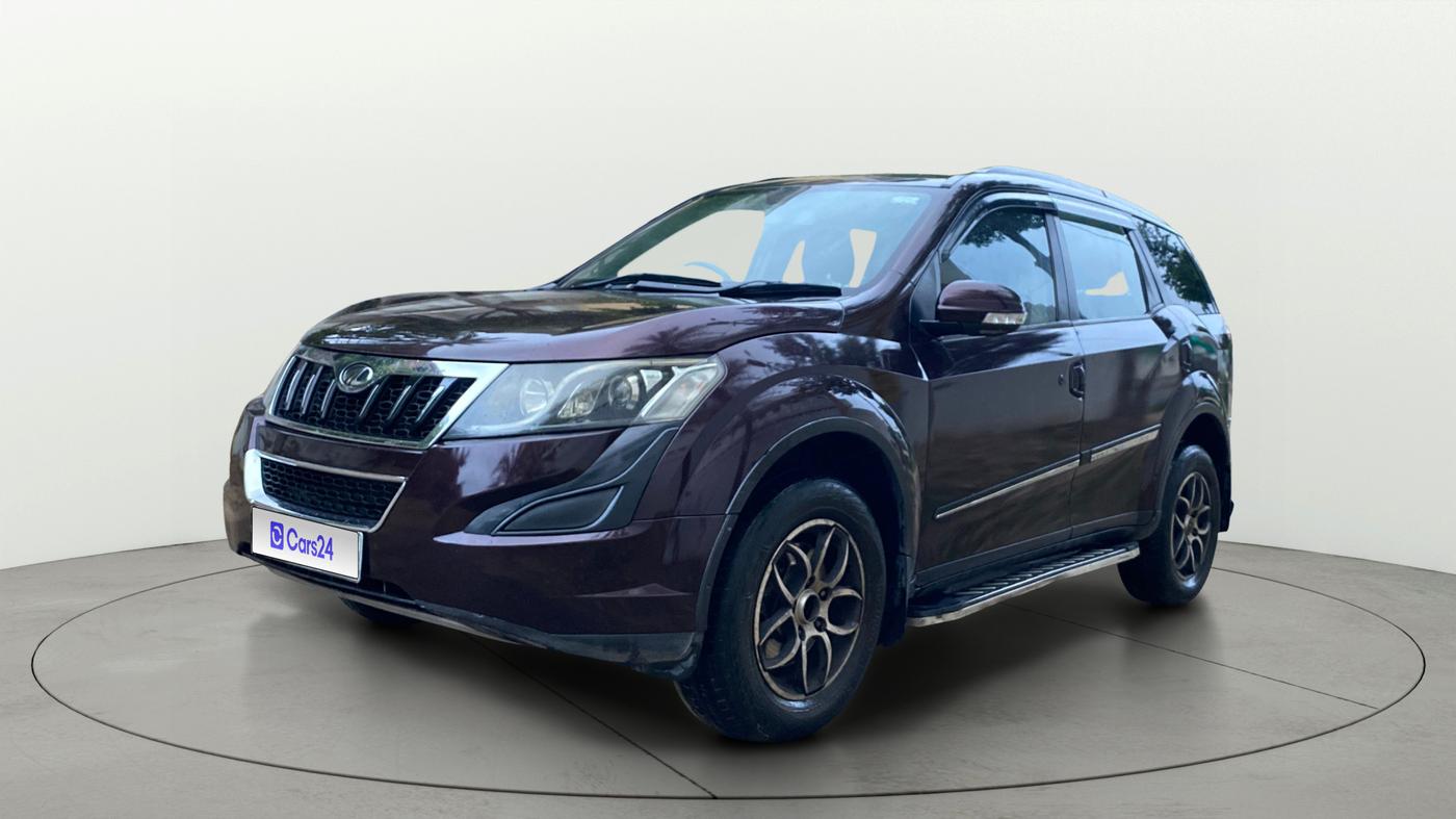2016 Mahindra XUV500 W6, Diesel, Manual, 69,007 km, Left Front Diagonal