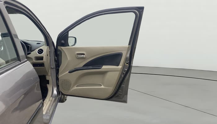 2015 Maruti Celerio VXI AMT, Petrol, Automatic, 65,940 km, RHS Front Door