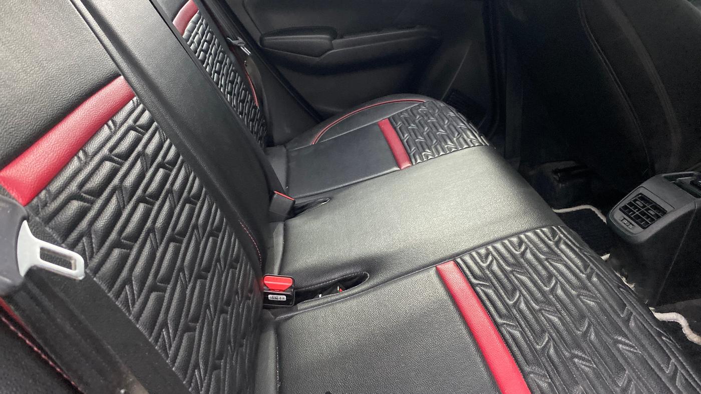 2024 Maruti Swift ZXI PLUS, Petrol, Manual, 28,644 km, Right Side Rear Door Cabin