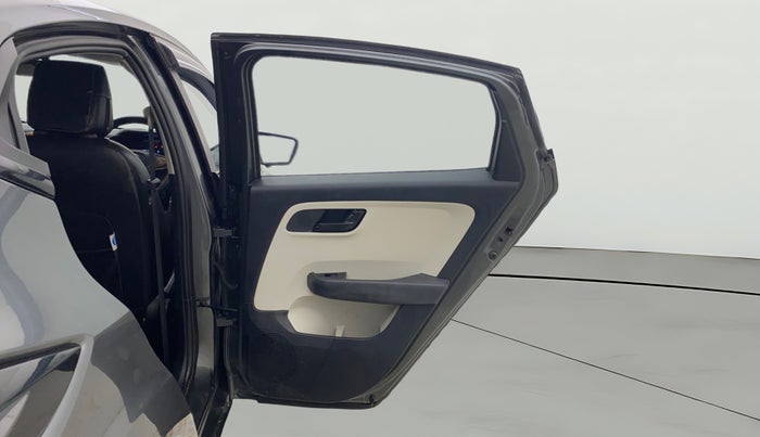 2024 Tata ALTROZ XM PLUS CNG, CNG, Manual, 37,548 km, RHS Rear Door