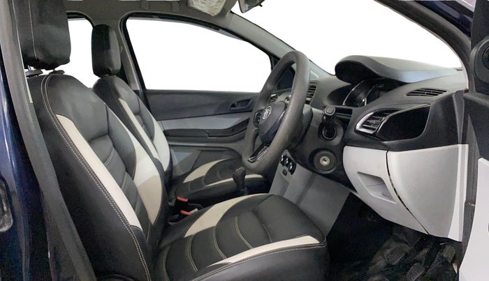 2022 Tata Tiago XT (O) PETROL, Petrol, Manual, 45,354 km, Right Side Front Door Cabin
