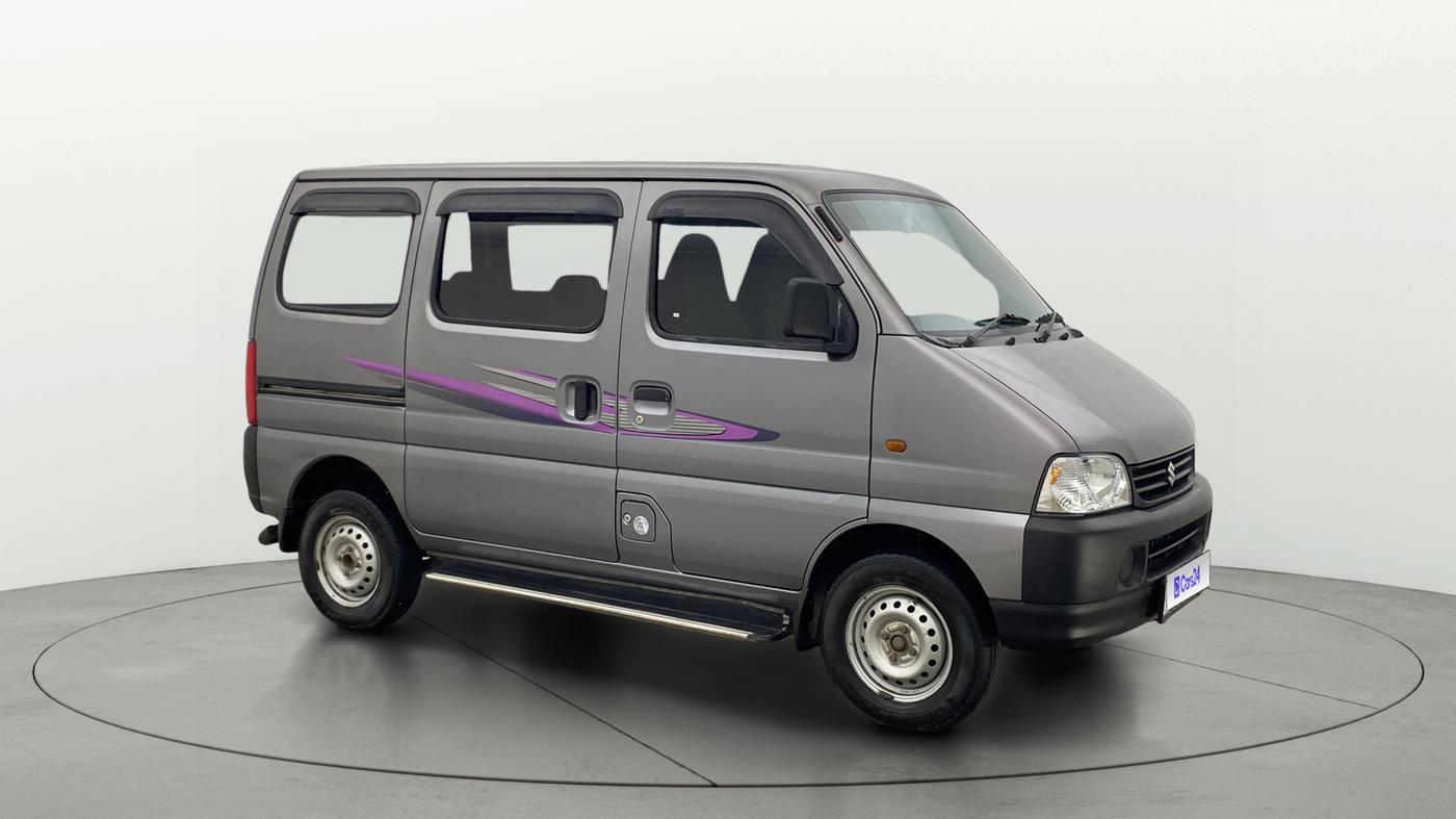 2022 Maruti Eeco 5 STR AC, Petrol, Manual, 41,750 km, Right Front Diagonal