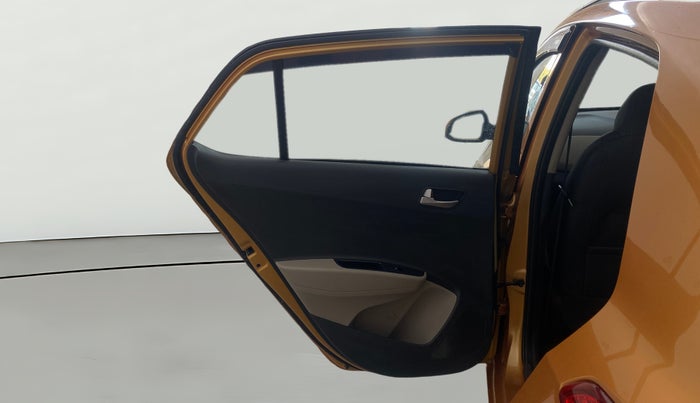 2015 Hyundai Grand i10 SPORTZ 1.2 KAPPA VTVT, Petrol, Manual, 82,147 km, LHS Rear Door