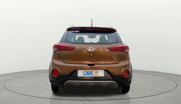 2015 Hyundai i20 Active 1.2 S, Petrol, Manual, 1,43,339 km, Back/Rear