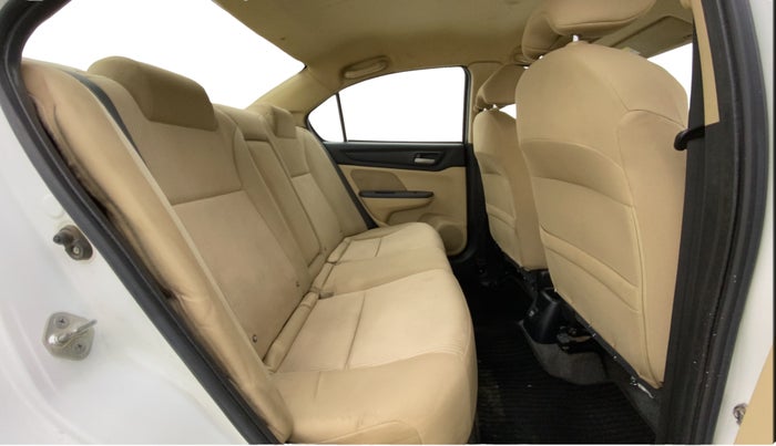 2018 Honda Amaze 1.2L I-VTEC V, Petrol, Manual, 58,306 km, Right Side Rear Door Cabin