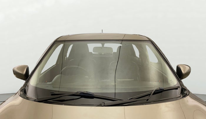 2020 Maruti Swift VXI, Petrol, Manual, 67,443 km, Front Windshield