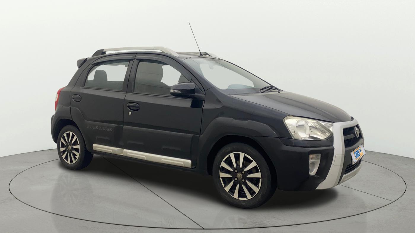 2015 Toyota Etios CROSS 1.2 G, Petrol, Manual, 81,910 km, Right Front Diagonal