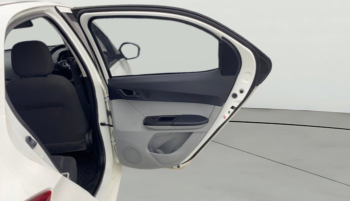 2023 Tata Tiago XT RHYTHM PETROL, Petrol, Manual, 15,104 km, RHS Rear Door