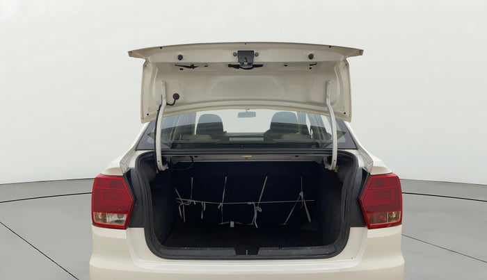 2016 Volkswagen Ameo COMFORTLINE 1.2L, Petrol, Manual, 59,217 km, Boot Door Open