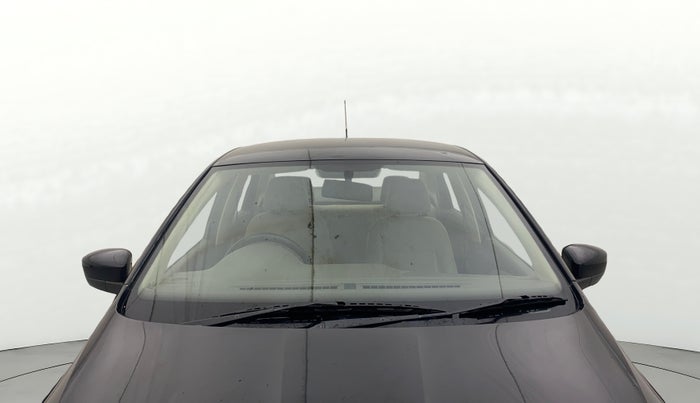 2013 Skoda Rapid ELEGANCE 1.6 TDI CR MT, Diesel, Manual, 85,878 km, Front Windshield