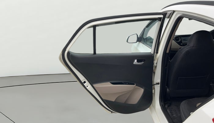 2018 Hyundai Grand i10 SPORTZ (O) 1.2 KAPPA VTVT, Petrol, Manual, 45,578 km, LHS Rear Door