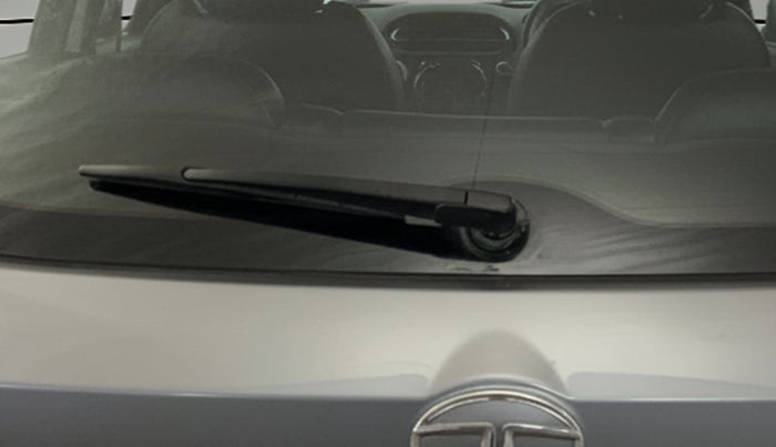 2019 Tata Tiago XZ PLUS PETROL, CNG, Manual, 94,051 km, Rear Wiper