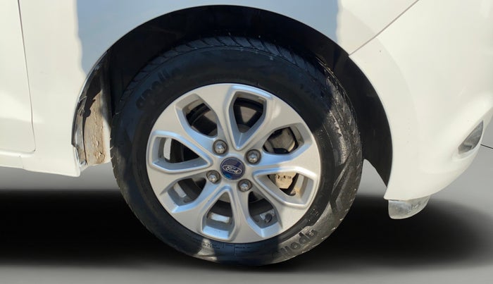 2018 Ford Figo Aspire Titanium 1.2 Ti-VCT Opt, Petrol, Manual, 33,865 km, Right Front Wheel