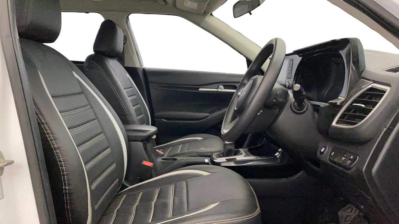 2023 KIA SELTOS HTK PLUS 1.5 DIESEL, Diesel, Manual, 44,183 km, Right Side Front Door Cabin
