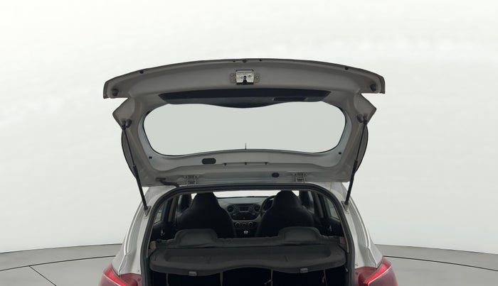 2016 Hyundai Grand i10 SPORTZ 1.2 KAPPA VTVT, Petrol, Manual, 96,085 km, Boot Door Open