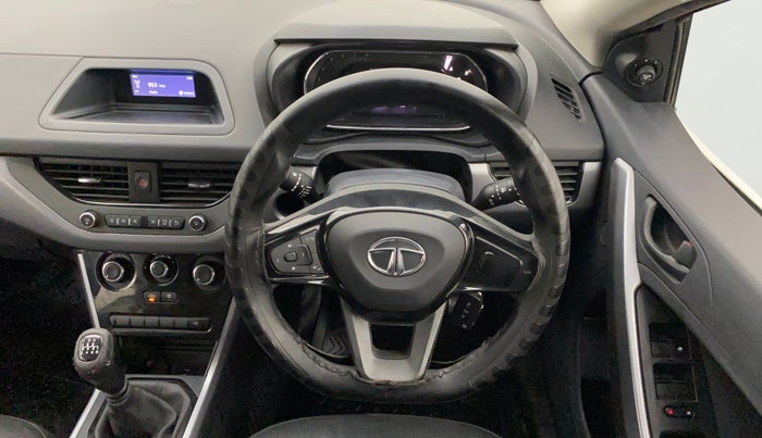 2020 Tata NEXON XM SUNROOF PETROL, Petrol, Manual, 46,889 km, Steering Wheel Close Up