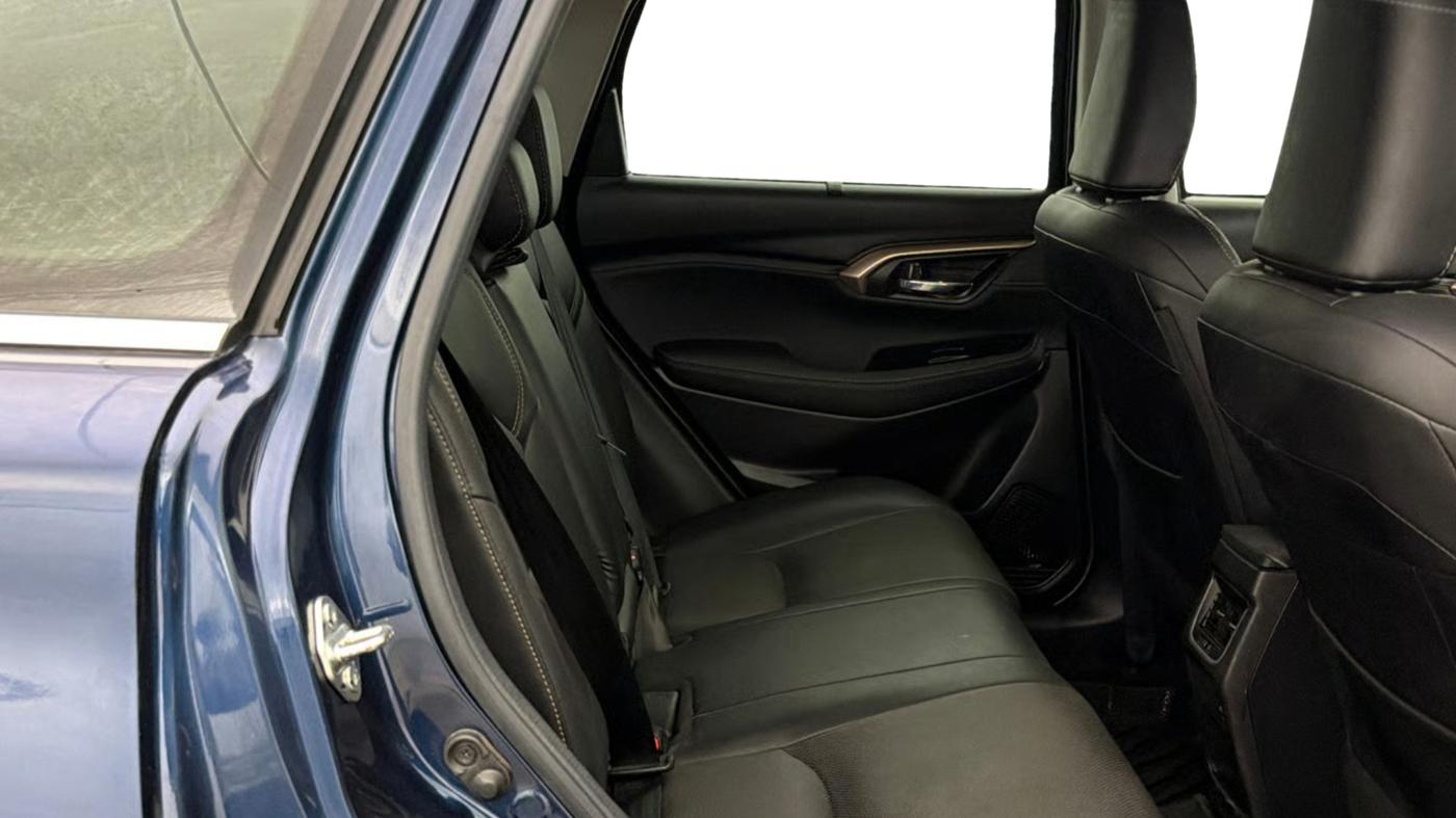 2026 Maruti Grand Vitara Alpha Plus (O) Hybrid e-CVT, Hybrid, Automatic, 13,041 km, Right Side Rear Door Cabin