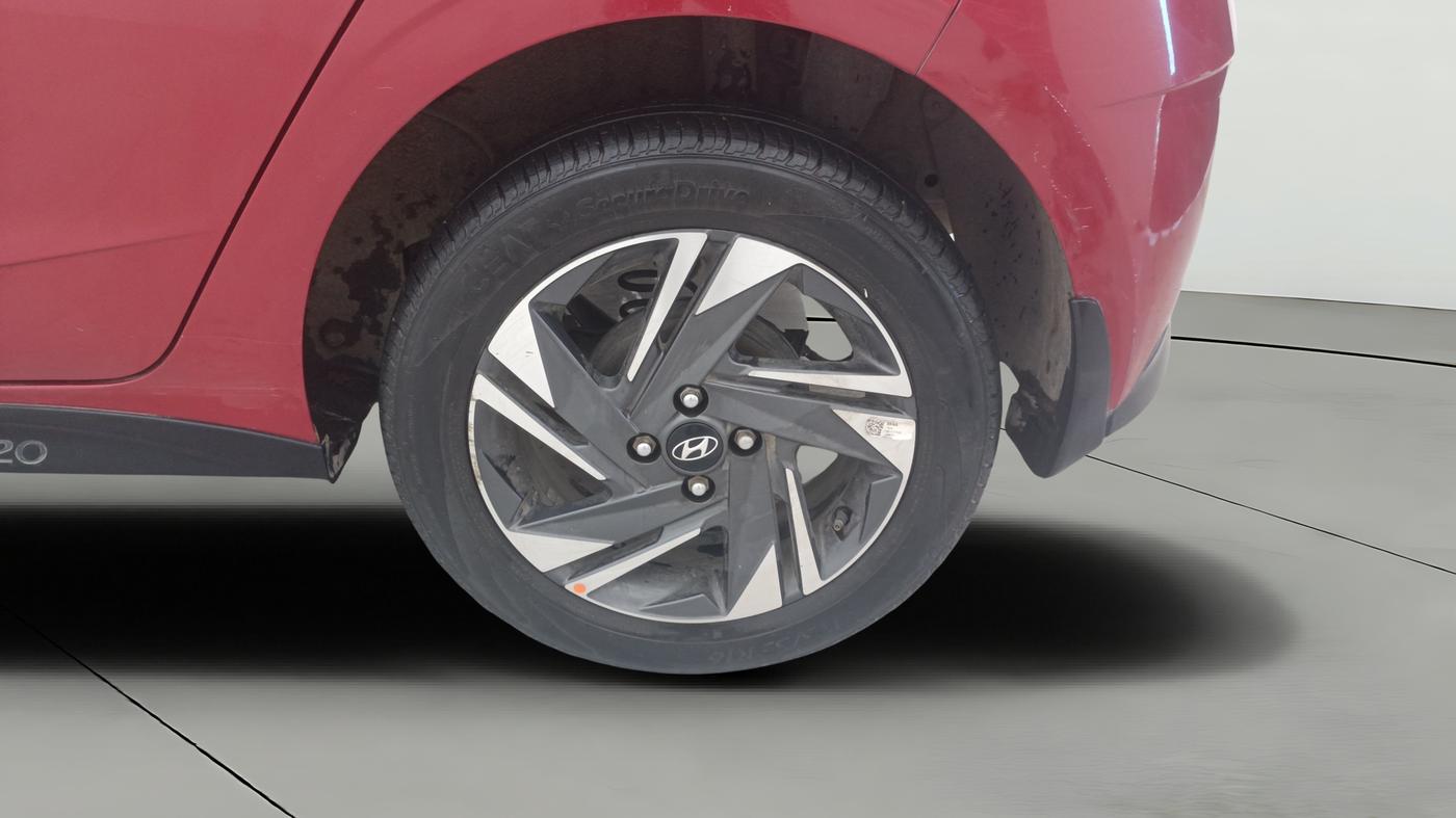 2022 Hyundai NEW I20 SPORTZ 1.2 MT DUAL TONE, Petrol, Manual, 20,546 km, Left Rear Wheel