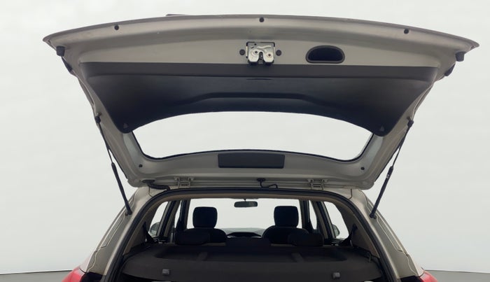 2016 Hyundai Creta SX PLUS 1.6 PETROL, Petrol, Manual, 50,334 km, Boot Door Open
