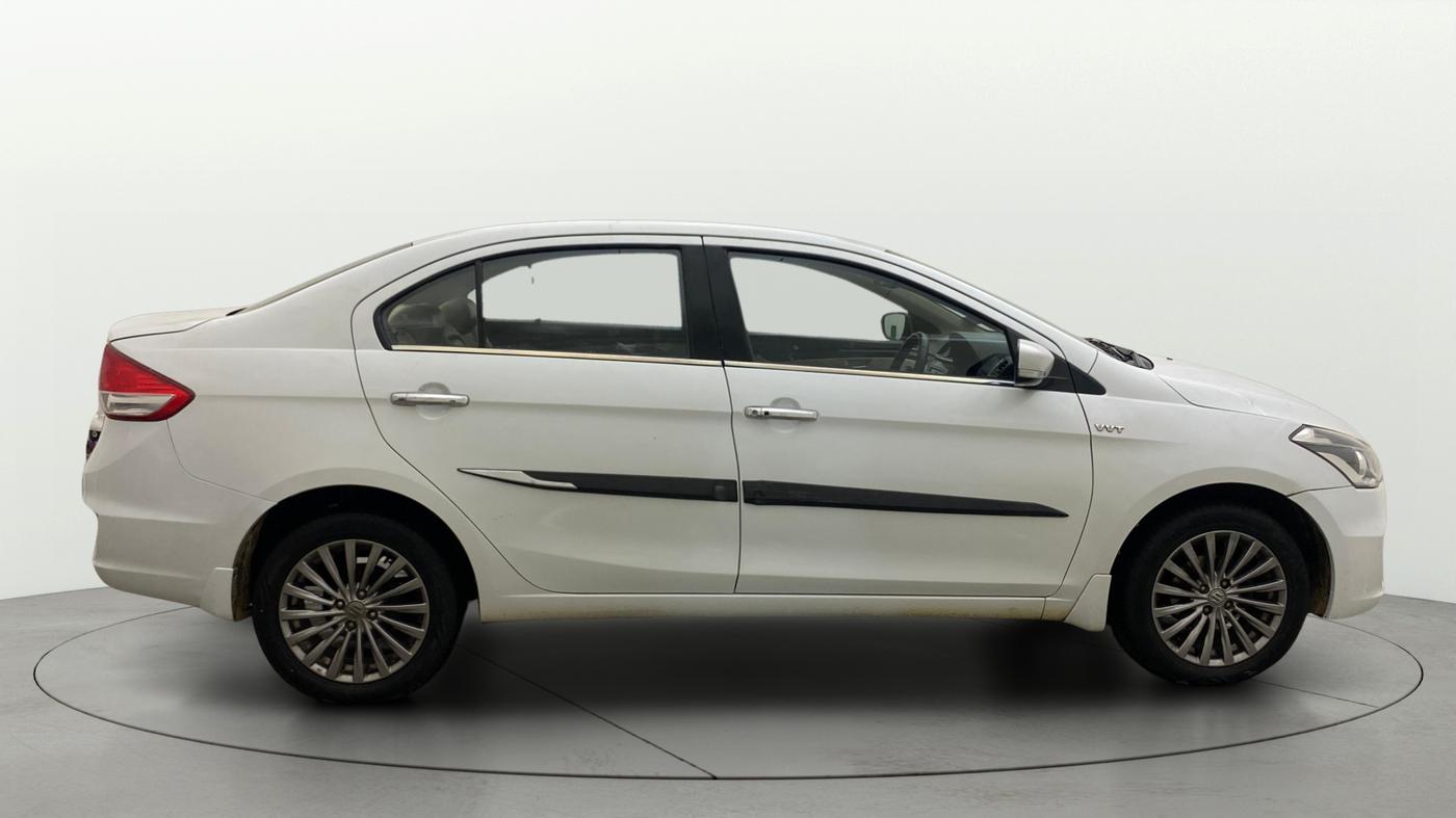 2016 Maruti Ciaz ZXI+ AT, Petrol, Automatic, 65,243 km, Right Side View