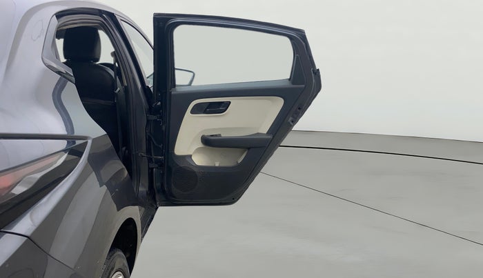 2021 Tata ALTROZ XT PETROL, Petrol, Manual, 74,084 km, RHS Rear Door