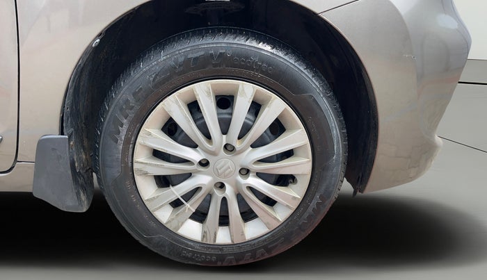 2021 Maruti Baleno DELTA PETROL 1.2, Petrol, Manual, 90,644 km, Right Front Wheel