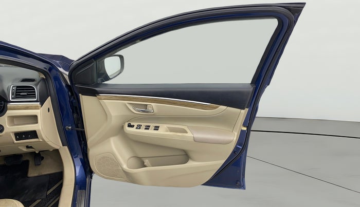 2019 Maruti Ciaz ALPHA  AT 1.5 SHVS PETROL, Petrol, Automatic, 26,650 km, RHS Front Door