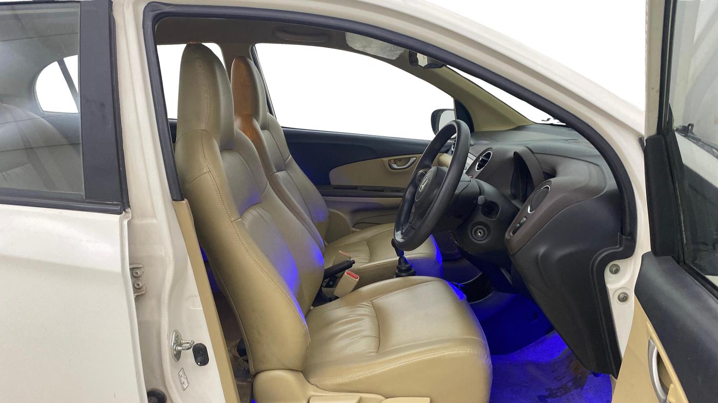 2013 Honda Amaze 1.2L I-VTEC VX, Petrol, Manual, 21,270 km, Right Side Front Door Cabin