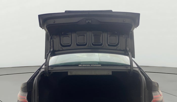 2024 Hyundai Verna SX 1.5 l MPI, Petrol, Manual, 20,610 km, Boot Door Open