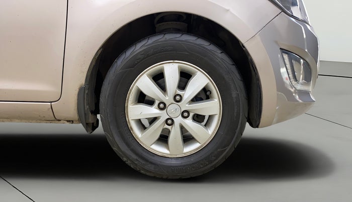 2012 Hyundai i20 SPORTZ 1.2, Petrol, Manual, 89,094 km, Right Front Wheel