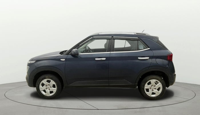 2020 Hyundai VENUE S 1.2, Petrol, Manual, 75,321 km, Left Side