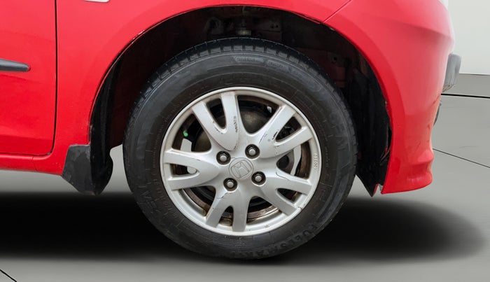 2014 Honda Brio VX AT, Petrol, Automatic, 65,567 km, Right Front Wheel