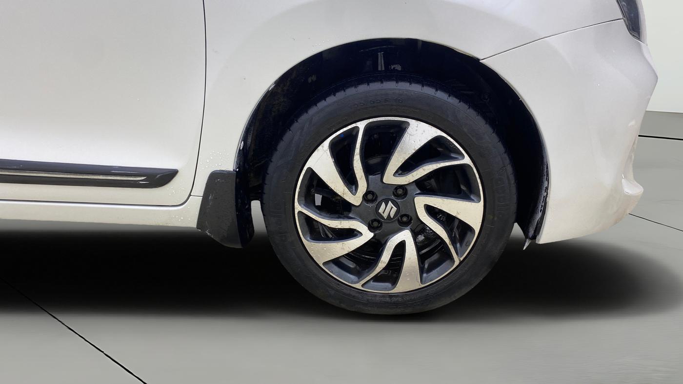 2019 Maruti Baleno ZETA PETROL 1.2, Petrol, Manual, 98,517 km, Right Front Wheel