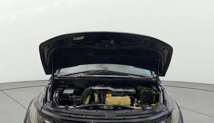 2018 Tata Hexa XTA 4X2 7 STR, Diesel, Automatic, 83,354 km, Open Bonet