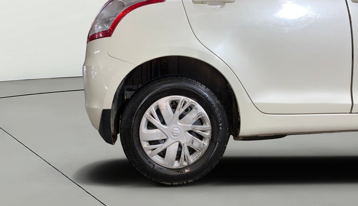 2015 Maruti Swift VXI, Petrol, Manual, 33,785 km, Right Rear Wheel