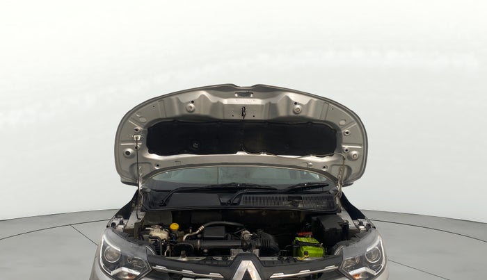 2020 Renault TRIBER RXZ, Petrol, Manual, 30,005 km, Open Bonet