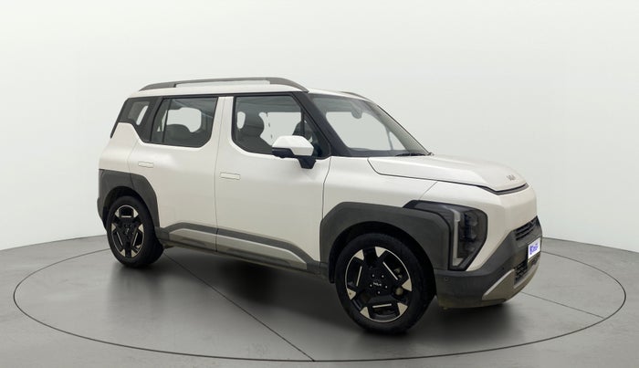 2025 KIA SYROS HTX Plus (O) 1.0 Turbo 7DCT, Petrol, Automatic, 3,947 km, Right Front Diagonal