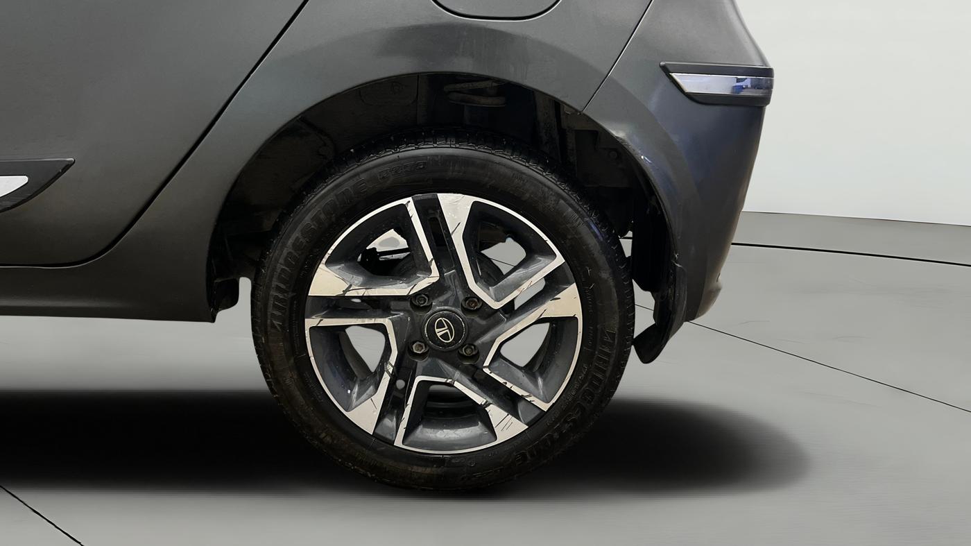 2023 Tata Tiago XZA PLUS PETROL, Petrol, Automatic, 9,447 km, Left Rear Wheel