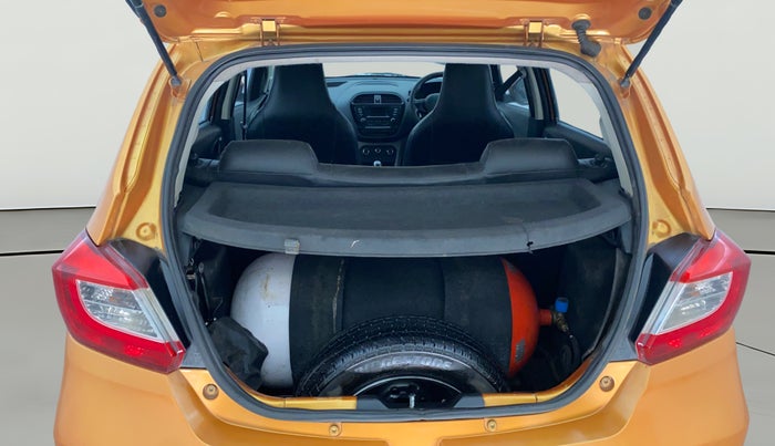 2017 Tata Tiago XT PETROL, CNG, Manual, 46,328 km, Boot Open Zoomed View
