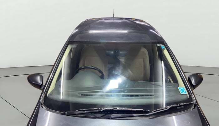 2017 Volkswagen Polo HIGHLINE1.2L, Petrol, Manual, 44,113 km, Front Windshield