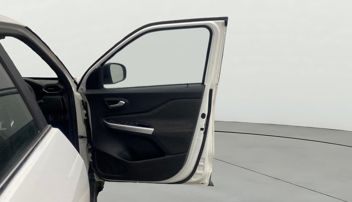 2024 Nissan MAGNITE XV Premium AMT, Petrol, Automatic, 16,068 km, RHS Front Door