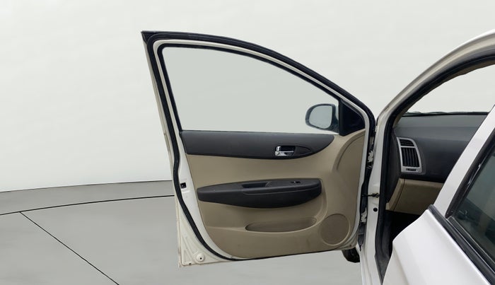 2014 Hyundai Elite i20 ASTA 1.2, Petrol, Manual, 66,959 km, LHS Front Door