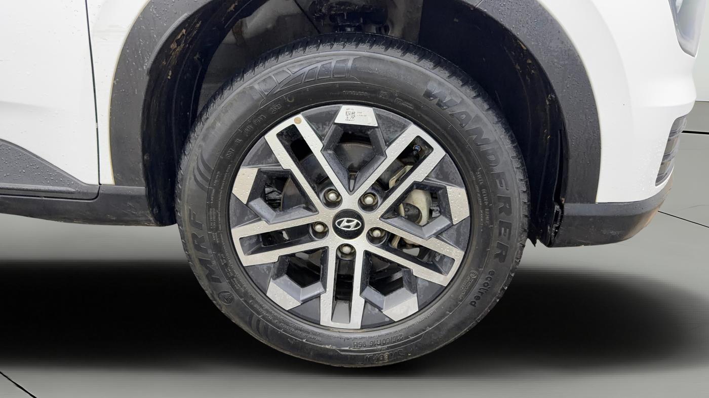 2023 Hyundai VENUE SX (O) 1.0 TURBO DCT, Petrol, Automatic, 11,677 km, Right Front Wheel