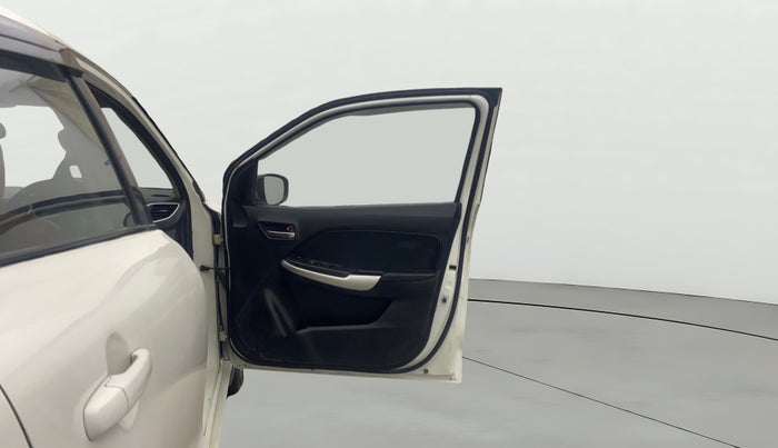 2016 Maruti Baleno DELTA CVT PETROL 1.2, Petrol, Automatic, 66,738 km, RHS Front Door